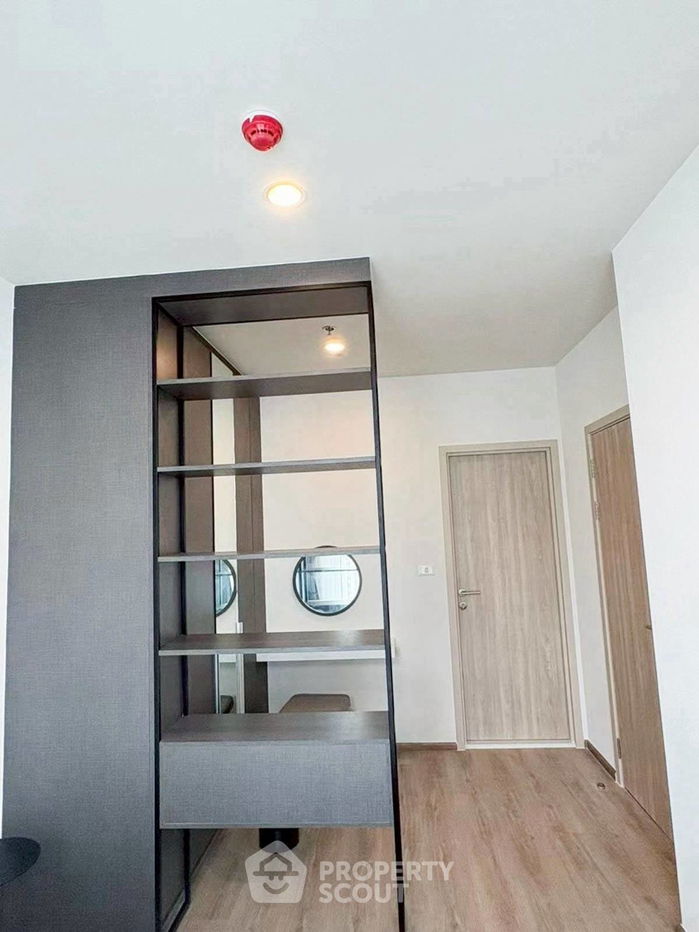 picture 2-BR Condo at Nue District R9 near MRT Phra Ram 9 (ID 2459960) - 8/10