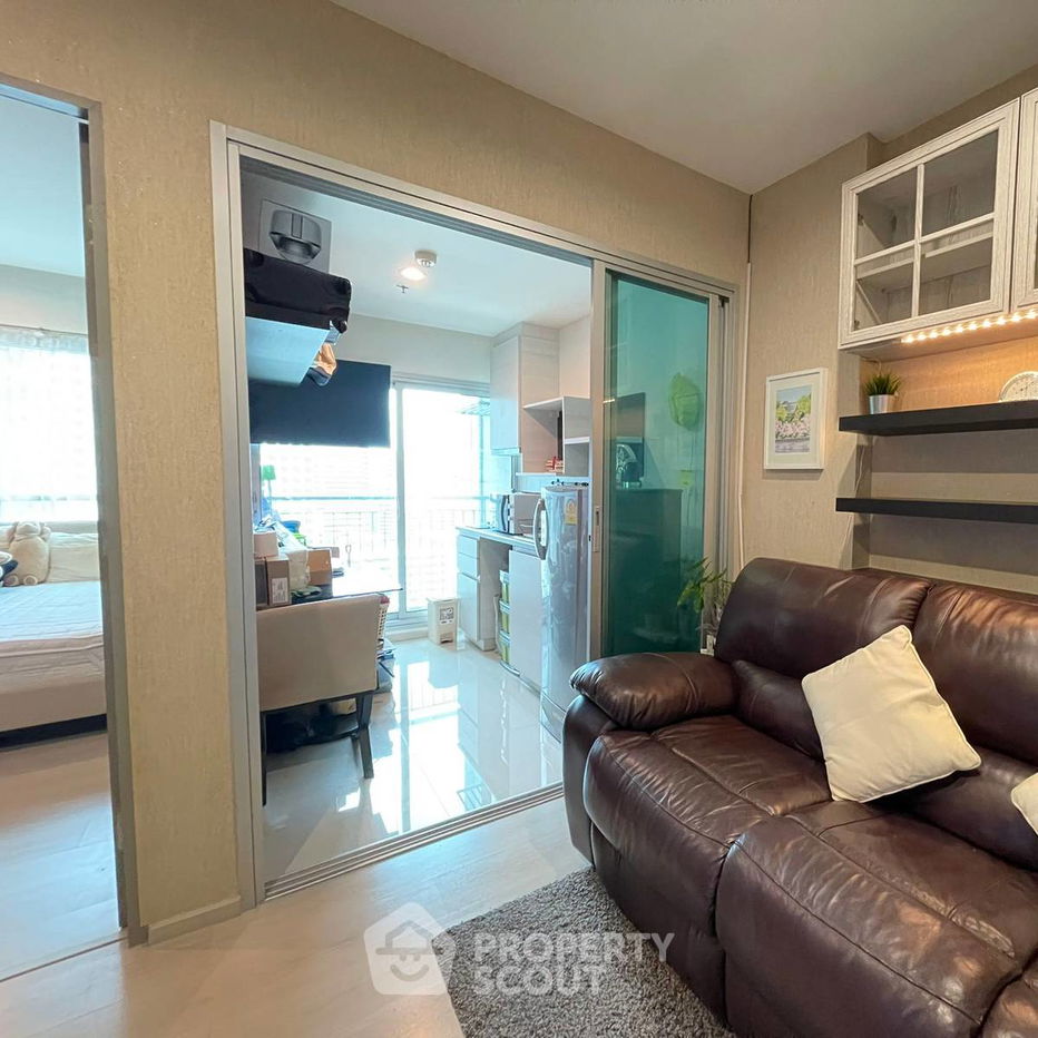 picture 1-BR Condo at Life Ratchadapisek near MRT Huai Khwang (ID 597226) - 11/11