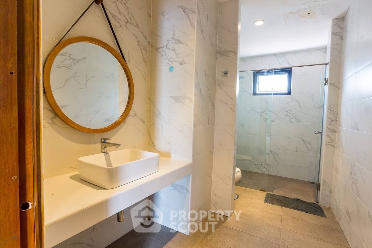 picture 5-BR Pool Villa in Soi 94 (ID 1373075) - 10/29