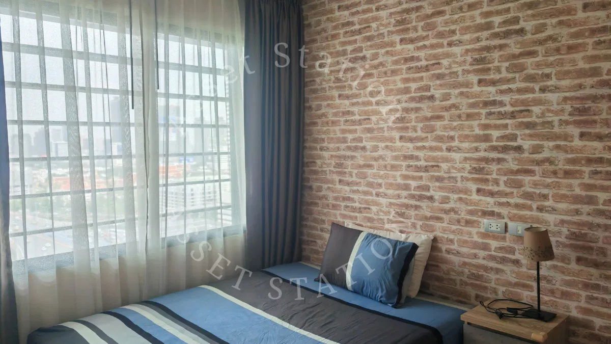 picture Ready to book, negotiable! Rhythm Asoke II - This room price can be further reduced! Near MRT Rama 9 - 8/10