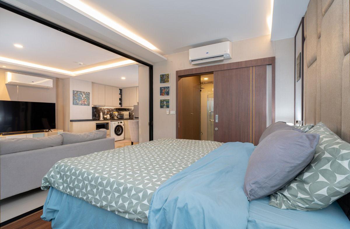 picture Resort-Style 1-Bedroom Condo with Sea View Balcony near Surin & Bang Tao - U5350858 - 9/11