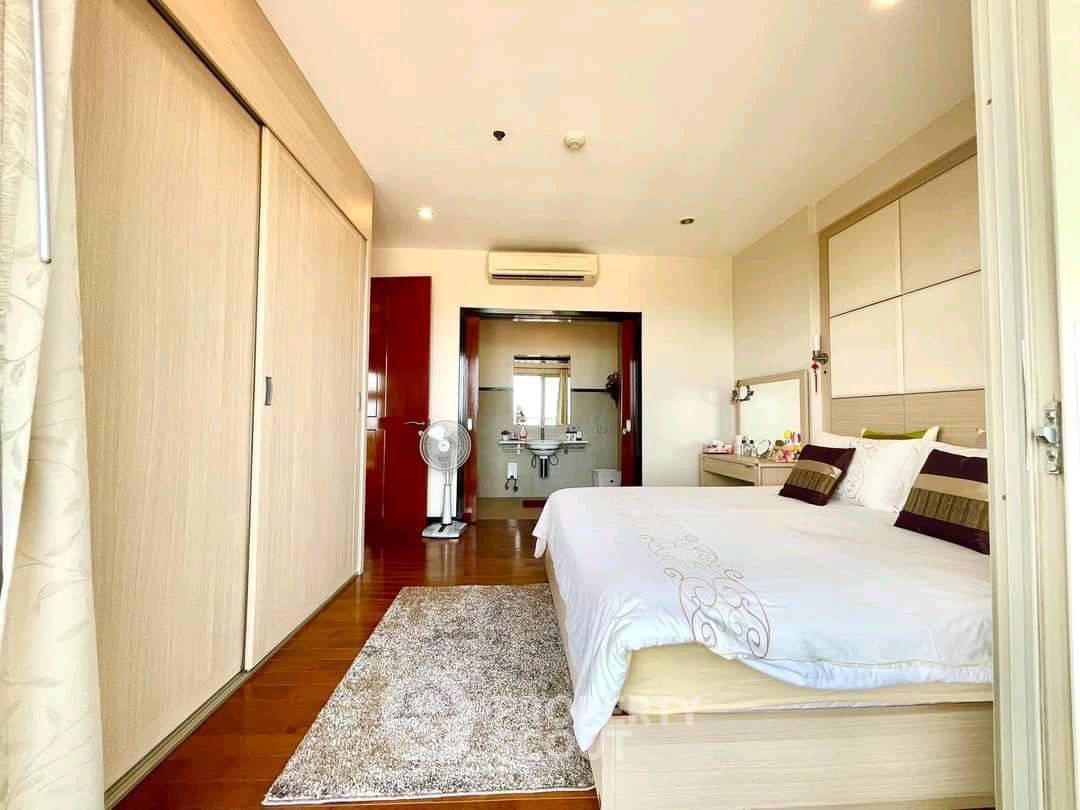 picture 2-BR Condo at Boat House Hua Hin close to The Venezia (ID 2458815) - 12/22