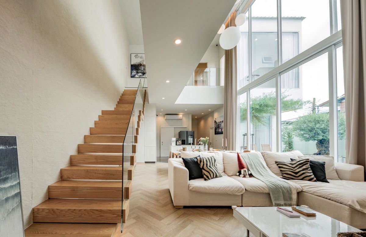 รูป 🏡✨ ขายบ้านเดี่ยวหลังใหม่ พร้อมสระว่ายน้ำ สไตล์มินิมอล ทำเลดีที่สุดในโซนลาดพร้าว–สุทธิสาร! - รูปที่ 10/16