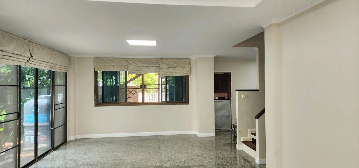 รูป ขายบ้านเดี่ยว 2 ชั้น ม.ศุภาลัยออร์คิดปาร์ค 2 ซ.บางแวก 81 หันหน้าทิศใต้ ใกล้ซีคอนบางแค ถูกสุดในย่านนี้ - รูปที่ 2/15