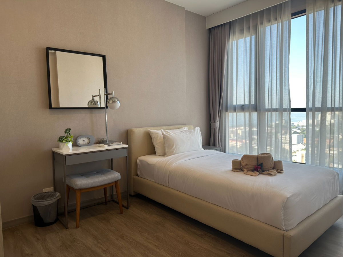 picture Prime Location in Sriracha : Keen condo : 2Bed 2 Bath 63 sq m 21st floor (sea view) : opposite Robinson - 10/27