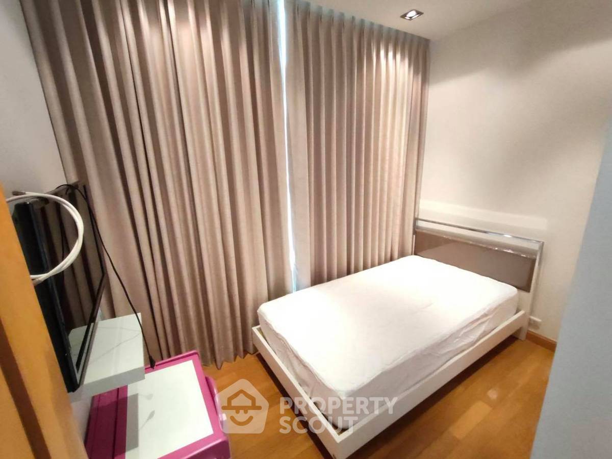picture 2-BR Condo at The Height Condominium close to Thong Lo (ID 392328) - 5/15