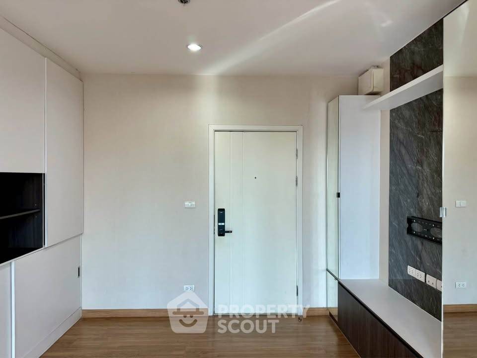 picture 1-BR Condo at The Tree RIO near MRT Bang O (ID 2448193) - 3/15