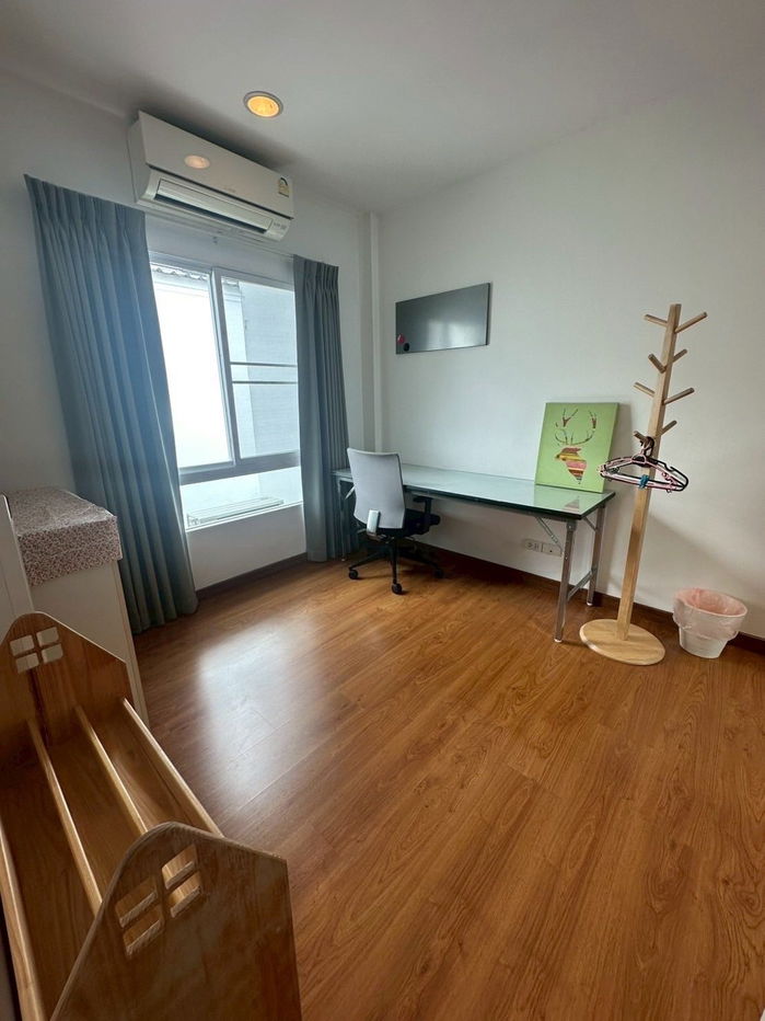 รูป RB21983 ให้เช่าบ้านเทาวน์โฮม 3ชั้น โครงการ บ้านกลางเมือง เอสเซ้นส์ สาทร - ตากสิน 2 แอดไลน์ @930jwqti ( มี @ ด้วย) แอดมินตอบไว - รูปที่ 9/21