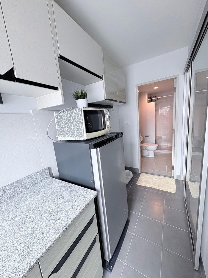 รูป code : E13 ให้เช่าคอนโด เดอะ คิท พลัส สุขุมวิท 113 (The Kith Plus Sukhumvit 113) | ห้องมุมริมสุด ไม่ติดเพื่อนบ้าน ใกล้ BTS สำโรง 400 ม. พร้อมเข้าอยู่ - รูปที่ 8/9