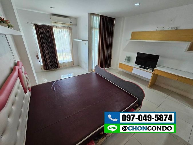 Crystal Four Condo Bangsaen ชั้น2-------Tel 097-049-5874 (Line: @choncondo มี@ด้วย)