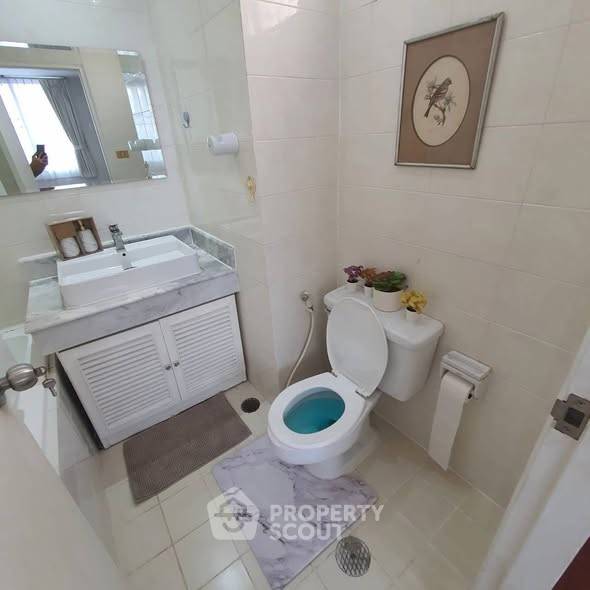 picture 3-BR Condo at D.S. Tower 2 Sukhumvit 39 Condominium near MRT Sukhumvit (ID 2461886) - 4/10