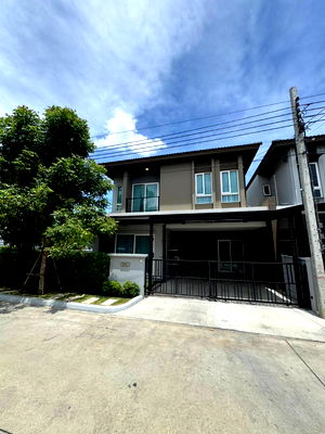 Houses for rent บิ๊กซี บางพลี : Home for rent at  Grand Pleno MEGA Bangna