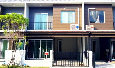 เช่าทาวน์โฮม สนามบินสุวรรณภูมิ : ให้เช่าเดอะ คัลเลอร์ส บางนา-วงแหวน (The Colors Bangna-Wongwaen) อยู่ซอย มหาชัย ถนนบางนาตราด กม.10  ต.บางพลีใหญ่