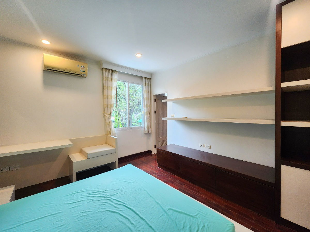 รูป HR3059ให้เช่าบ้านเดี่ยวหรู โครงการบ้านลาดพร้าว Exclusive and Residence ติดถนนเลียบด่วนเอกมัย- รามอินทราใกล้ห้าง เซ็นทรัล อีสวิล ใกล้ทางด่วน    - รูปที่ 4/51