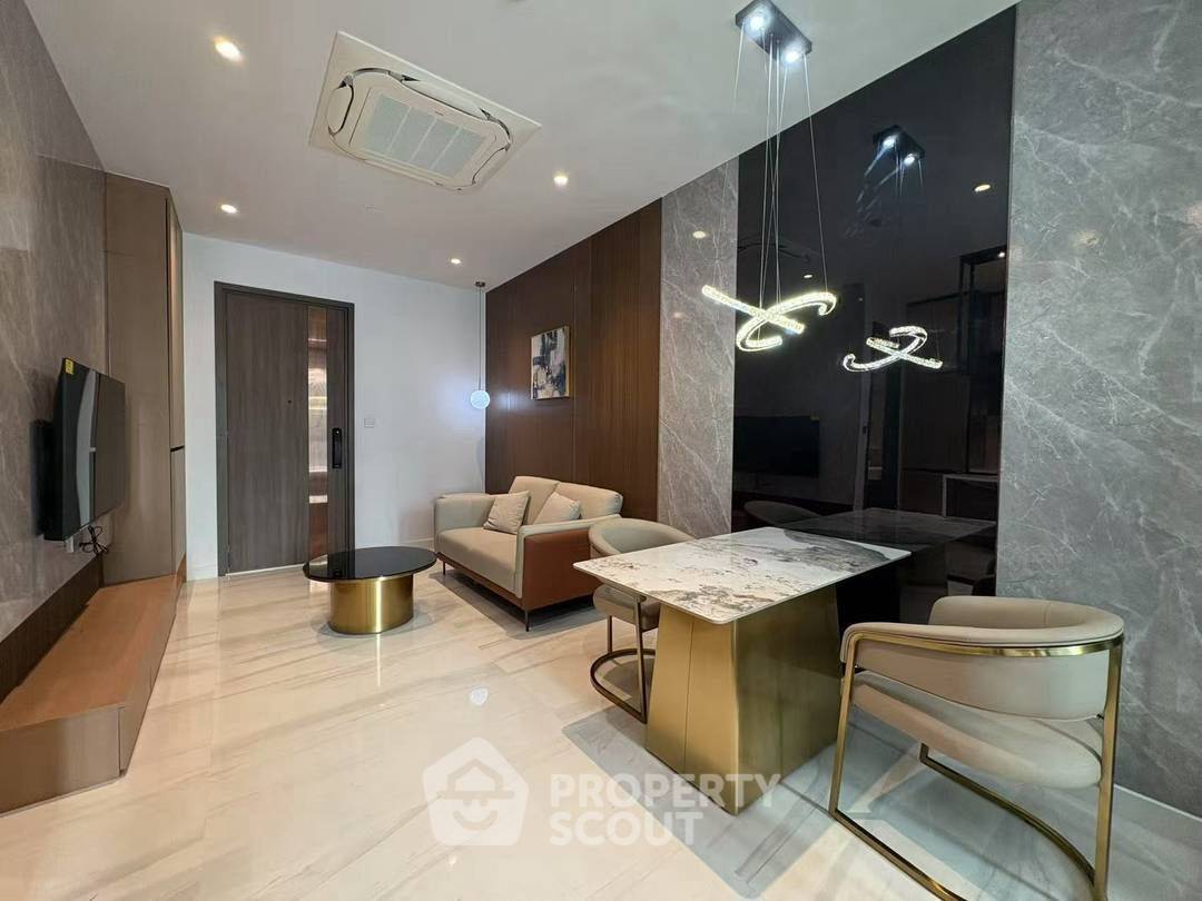 picture 1-BR Condo at Supalai Icon Sathon near MRT Si Lom (ID 2455875) - 2/8