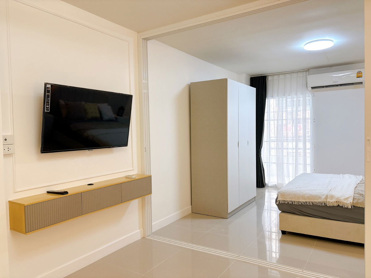 รูป P-1217 🐶😸คอนโดเลี้ยงสัตว์ได้ รัชดา 36 ห้องใหญ่ กู้เต็ม 100% ✅เพียง 1.09 ล้านบาท✅ห้องสวยพร้อมเข้าอยู่ *0659174222*🐶😸 - รูปที่ 6/12