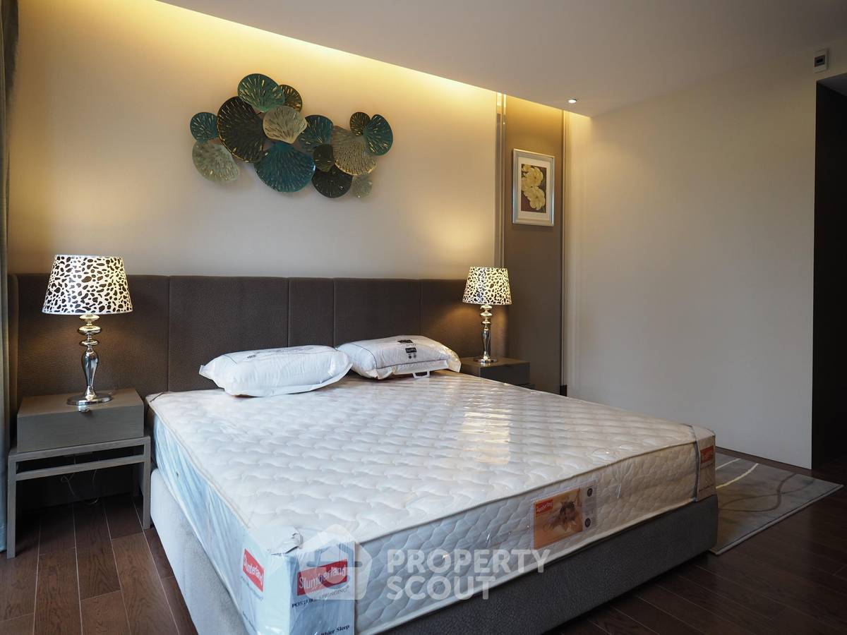 picture 2-BR Condo at The Hudson Sathorn 7 near BTS Chong Nonsi (ID 452787) - 11/15