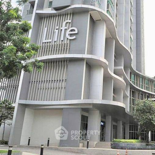 picture 1-BR Condo at Life Ratchadapisek near MRT Huai Khwang (ID 597226) - 9/11