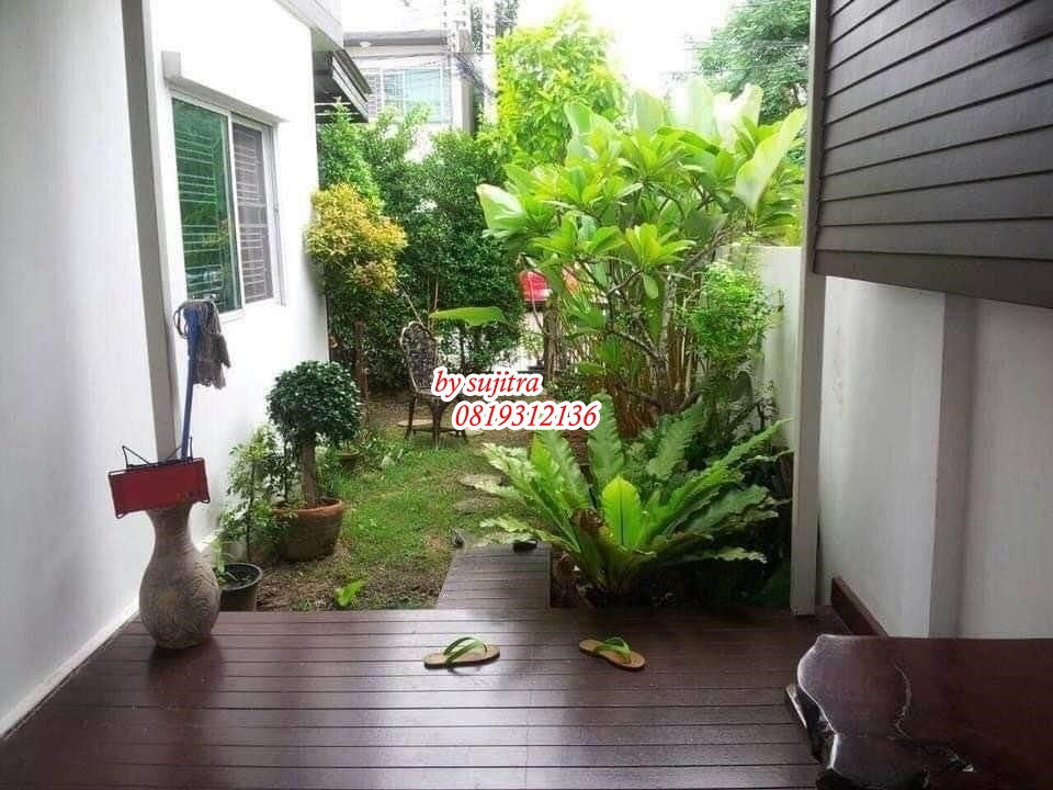 รูป ให้เช่า ทาวน์โฮม 2 ชั้น ห้องมุม ใกล้ CDC ซ.โยธินพัฒนา - รูปที่ 2/25