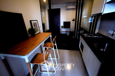 Condos for rent : 1-BR Condo at The Base Park East Sukhumvit 77 near BTS On Nut (ID 386447)