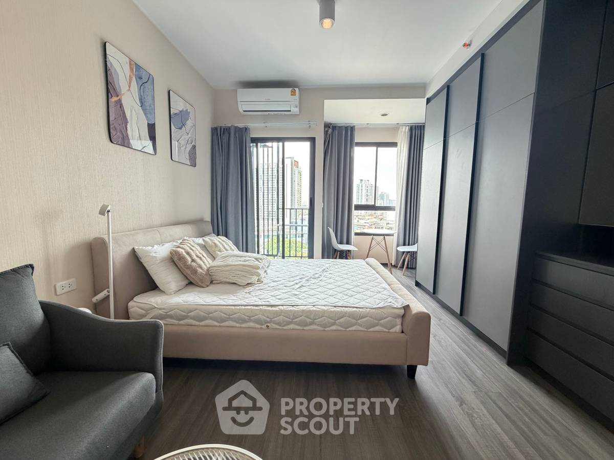 picture 1-BR Condo at IDEO Sukhumvit - Rama 4 near BTS Phra Khanong (ID 2454354) - 2/8