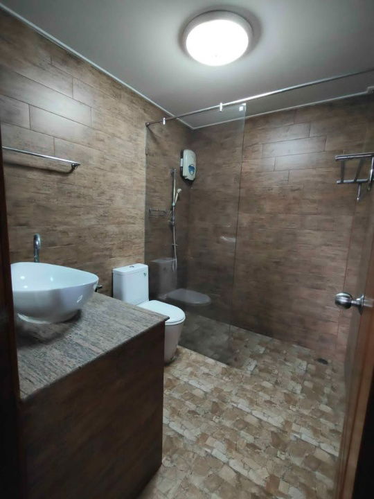 รูป HR3064ให้เช่าบ้านเดี่ยวชั้นเดียว สไตล์ Tropical Cozy ในทำเลศักยภาพ โชคชัย 4 สตรีวิทยา 2 - รูปที่ 6/10