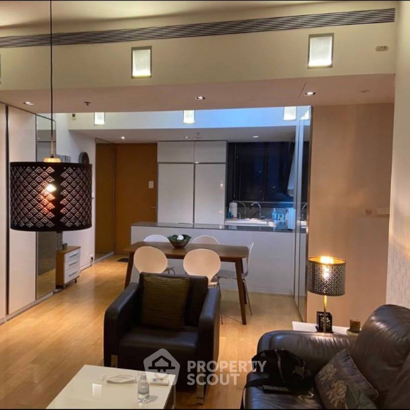 picture 2-BR Condo at The Met Sathorn near BTS Chong Nonsi (ID 426795) - 10/14