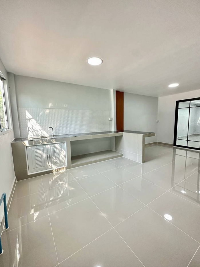 รูป ทาวน์เฮ้าชั้นเดียว ซอยกันตนา รีโนเวทใหม่พร้อมอยู่  - รูปที่ 14/20