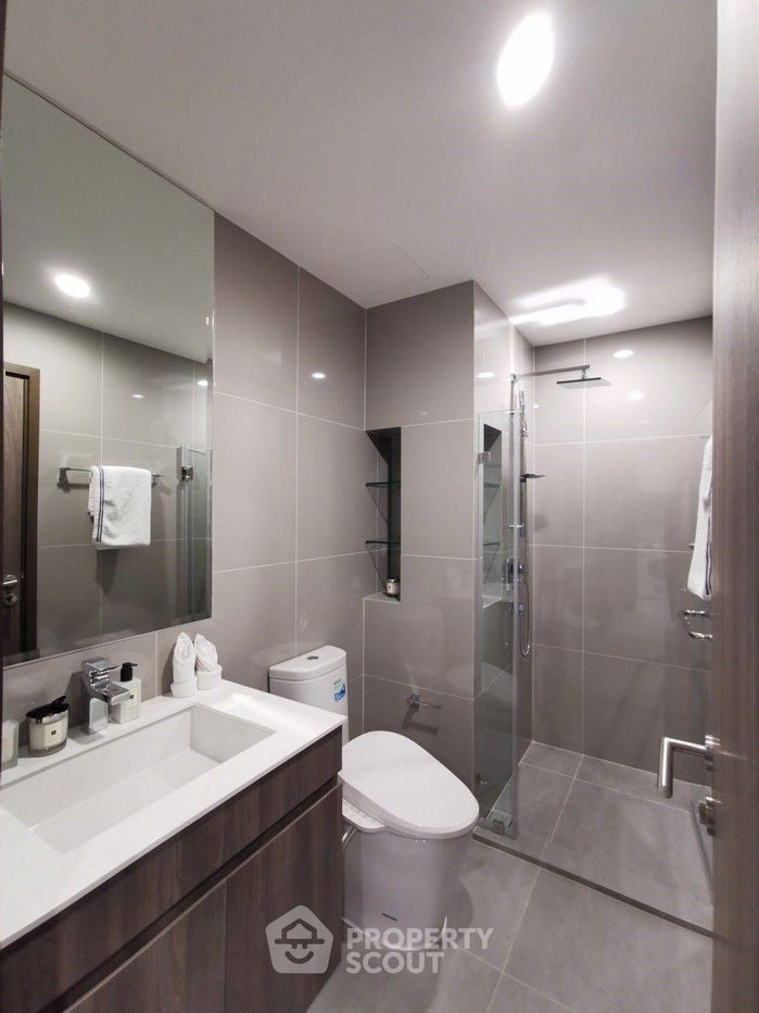 picture 1-BR Condo at Ideo Mobi Asoke near MRT Phetchaburi (ID 1428691) - 10/12