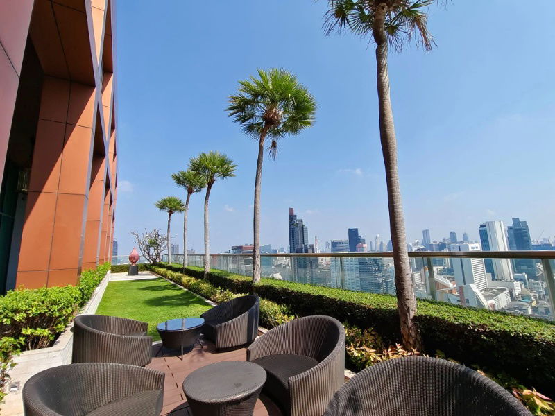 รูป ✨ อยากอยู่คอนโดหรูในสาทรแบบไม่ต้องแต่งเพิ่ม ห้องนี้ตอบโจทย์เลย ✔ - รูปที่ 8/15