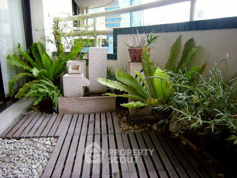 picture 1-BR Condo at Las Colinas near BTS Asok (ID 2282597) - 11/12