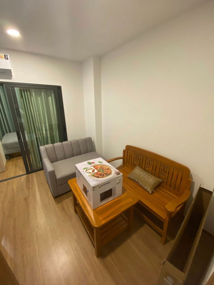 picture For rent ✨ The Livin Ramkhamhaeng ✨ near MRT Interchange Lamsalee, fully furnished and equipped with appliances - 4/7