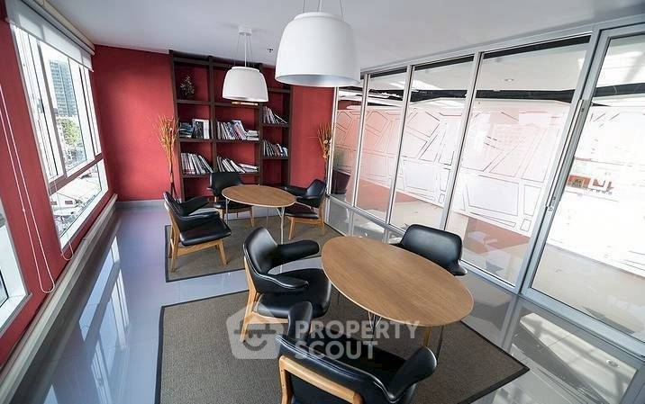 รูป คอนโด 2-ห้องนอน ที่ ทรู ทองหล่อ ใน บางกะปิ (ID 2460976) - รูปที่ 16/16