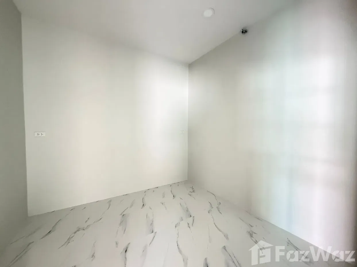 picture House 5904405 - 10/16