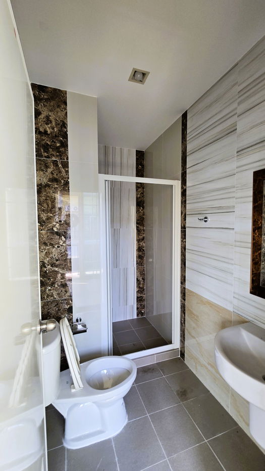 รูป สภาพมือ1 ไม่เคยเข้าอยู่ ทำเลดีๆ ราคาเบาๆ ขาย บ้าน ทาวน์โฮม โกลเด้น ทาวน์ บางแค 19 ตารางวา ใกล้ MRT หลักสอง ถนน กาญจนาภิเษก ถนนเพชรเกษม บางแค - รูปที่ 11/25