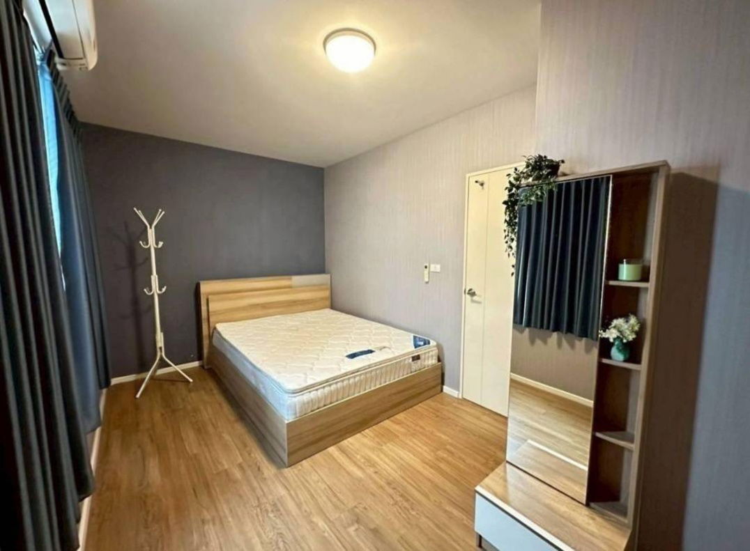 picture Townhouse For Rent Baan Klang Muang Ratchaphruek-Rama 5, Fully Furnished - 10/18