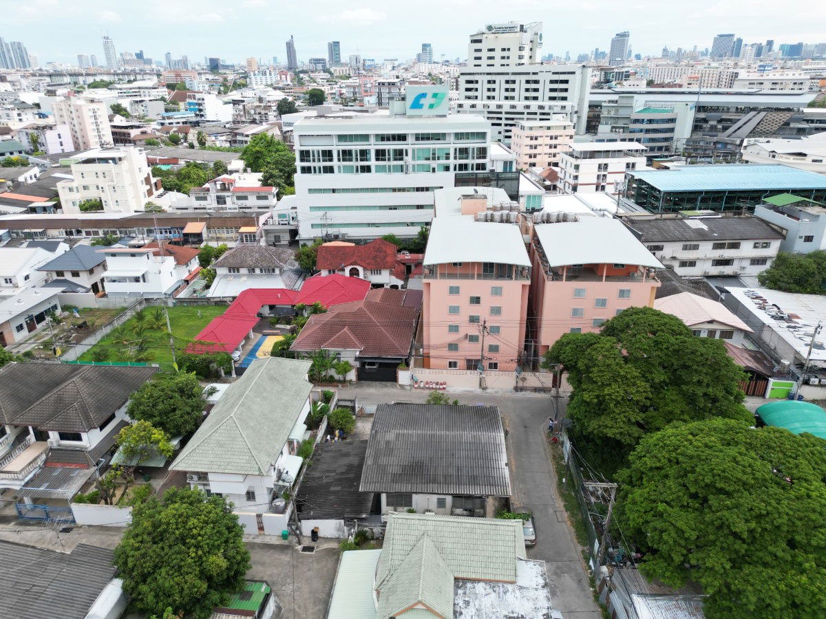 รูป ขายที่ดินสวย แปลงมุม 105 ตรว. กว้าง 20 ลึก 21 เมตร ซอยลาดพร้าว 93 95 97 99 ใกล้ รพ.ลาดพร้าว ฟู้ดแลนด์ลาดพร้าว สถานีรถไฟฟ้า BTS มหาดไทย - รูปที่ 21/21