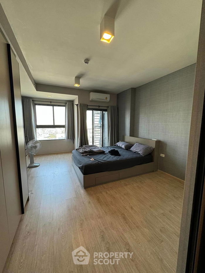 picture 1-BR Condo at Ideo Sathorn-Wongwian Yai near BTS Wongwian Yai (ID 1900312) - 1/6