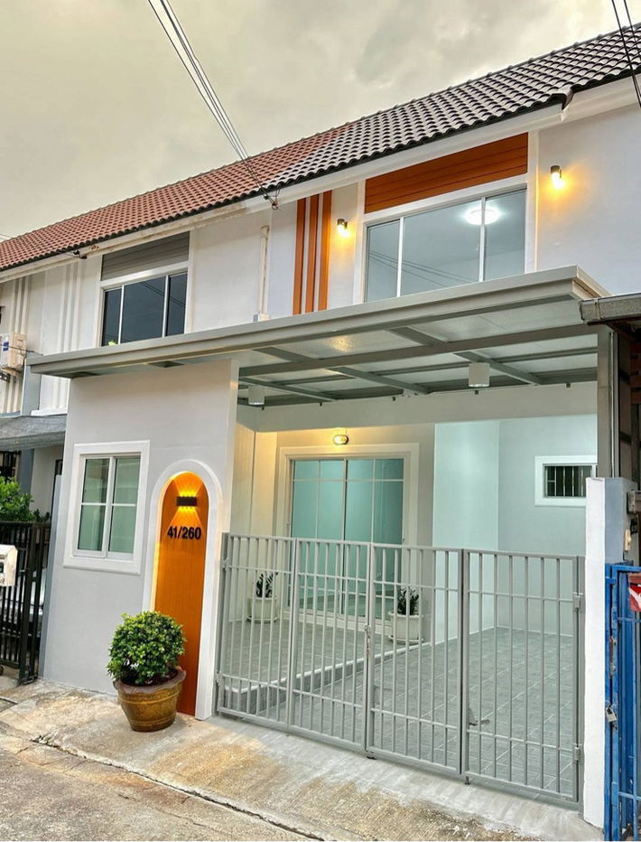 รูป ขายทาวน์โฮมมือสองรีโนเวทใหม่ พร้อมอยู่ บางใหญ่ หมู่บ้านพฤกษา 45 - รูปที่ 3/18