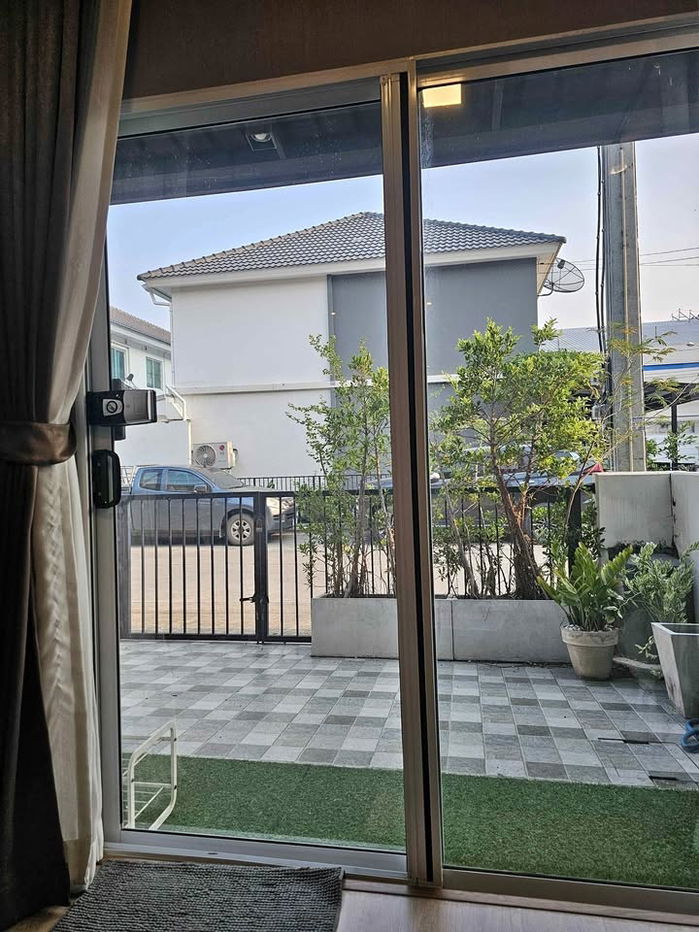 รูป R2802 ให้เช่าทาวน์โฮม The Connect รามอินทรา-มีนบุรี 2 (ว่างค่ะ) - รูปที่ 1/11