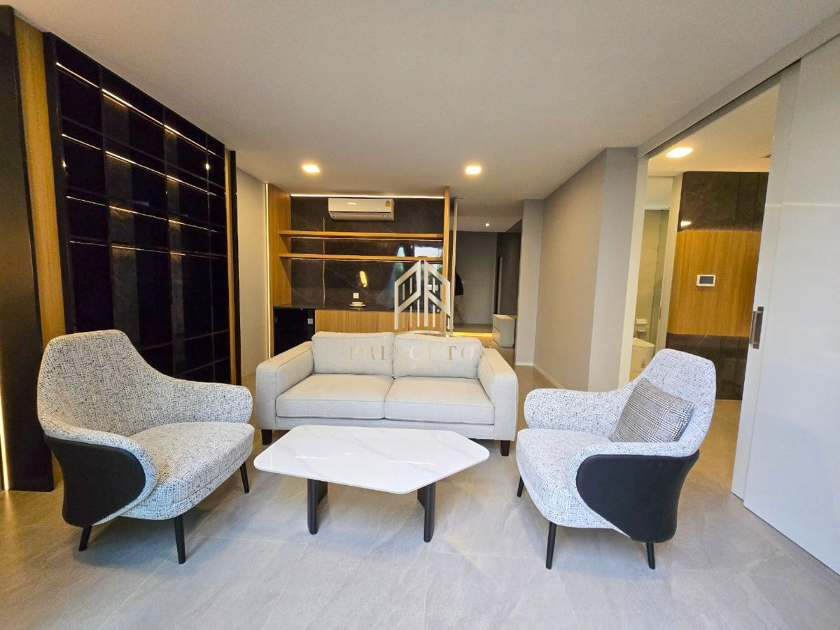 picture Luxury House For Rent Vive KrungthrepKreetha With Private Pool - 4/37