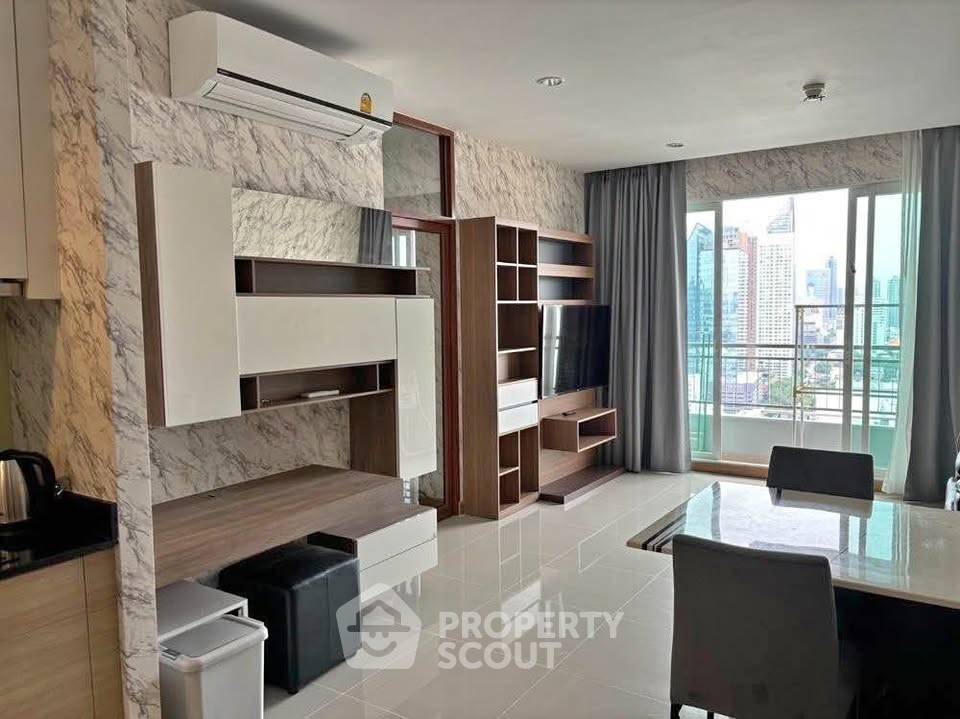 picture 2-BR Condo at Circle Condominium near MRT Phetchaburi (ID 2395864) - 2/10