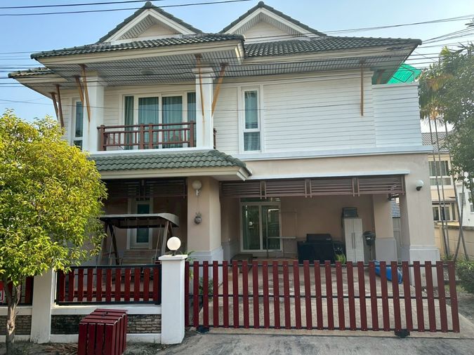 บ้านที่อบอวลด้วยความอบอุ่น…และความหรูหราในทุกมุม  : หมู่บ้านคาซาลูน่า 3 ห้องนอน 4 ห้องน้ำ พื้นที่ดิน 79 ตรว.