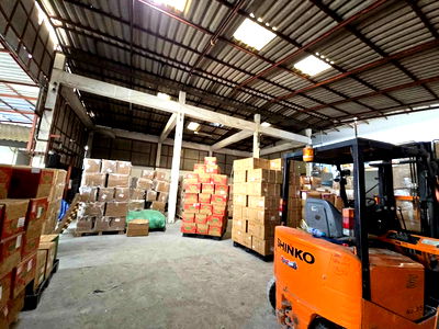 เช่าโรงงาน ถนนพุทธมณฑล สาย 3 : ให้เช่าโกดัง ขนาด450 ตรม. พร้อมออฟฟิศ ห้องพักคนงาน  ทำเลสาย2กับสาย3 