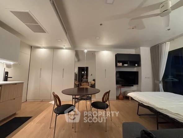 picture 2-BR Condo at Noble Solo close to Thong Lo (ID 2434747) - 2/17