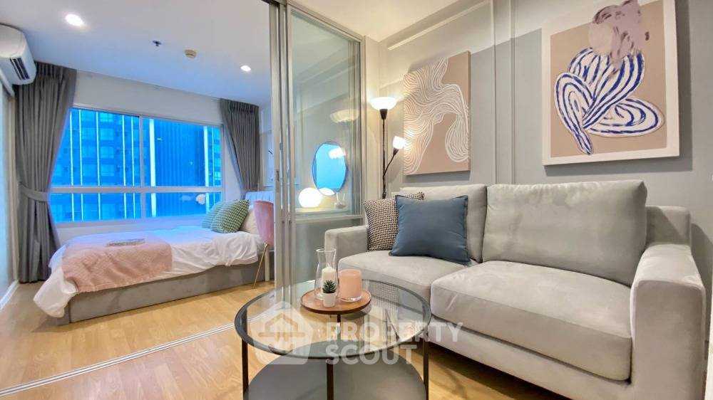 picture 1-BR Condo at Lumpini Place Srinakarin-Huamak near ARL Hua Mak (ID 1939156) - 9/16
