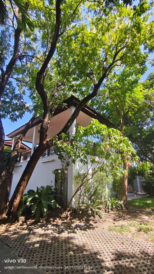 picture Single house for rent in the heart of the city, Ari, Phaya Thai area - 2/31