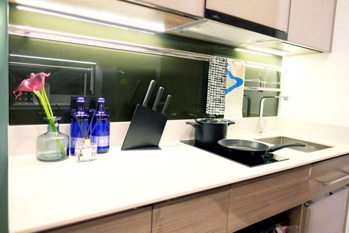 picture For Rent Condo THE LINE PHAHON - PRADIPAT Building 1, Floor 31,1 bed room, Room size 34.00 sqm - 7/10