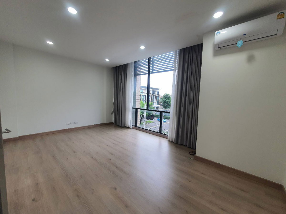 รูป HR3063ให้เช่าโฮมออฟฟิศ 4 ชั้น ติดถนนสุคนธสวัสดิ์ โครงการพ Premium Place Kasetnawamin-Sukhonthasawat    - รูปที่ 6/18