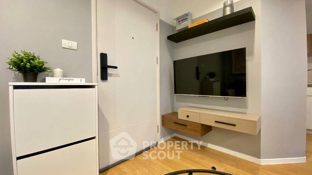 picture 1-BR Condo at Lumpini Place Srinakarin-Huamak near ARL Hua Mak (ID 1939156) - 6/16